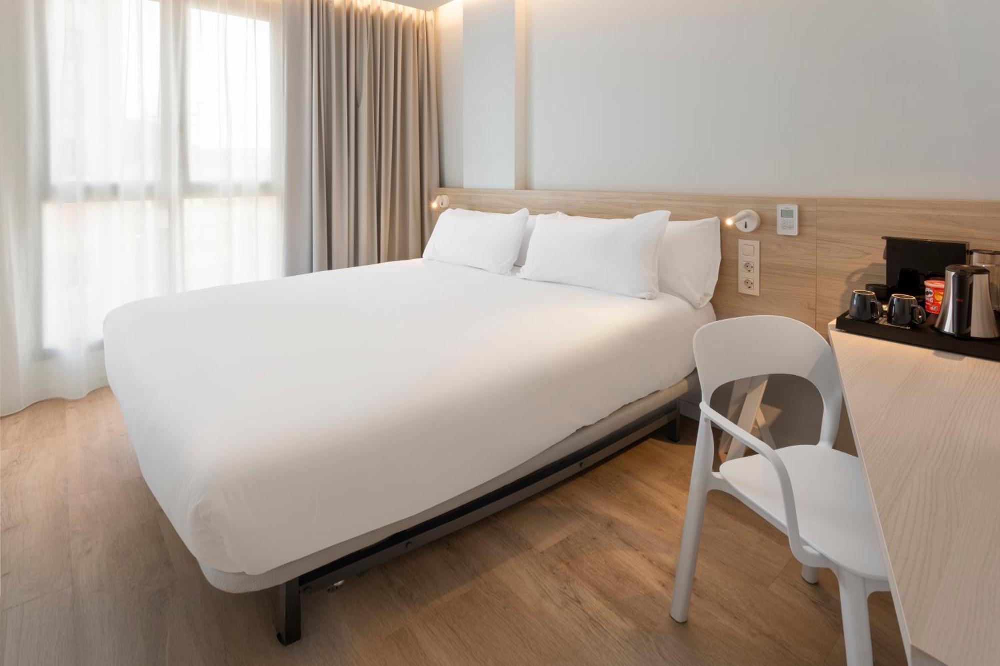 B&B Hotel Alicante Centro Kültér fotó
